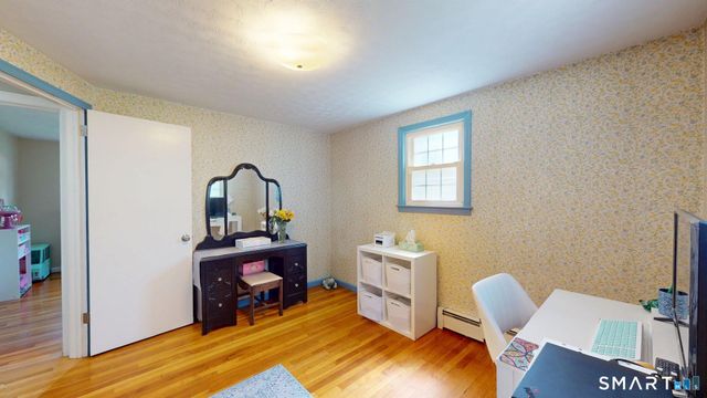 11 Hemlock Drive, Enfield, CT 06082