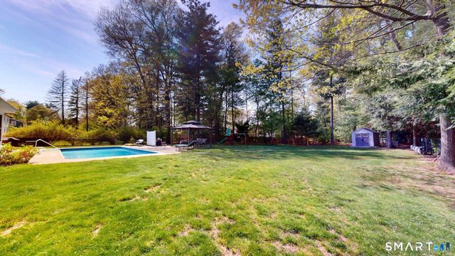 11 Hemlock Drive, Enfield, CT 06082