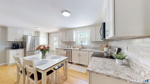 11 Hemlock Drive, Enfield, CT 06082