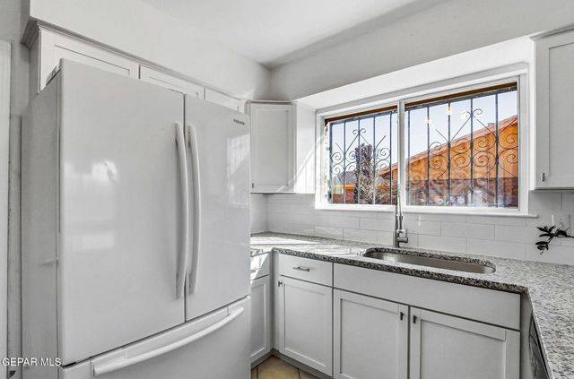 10837 GEMSTONE Street, El Paso, TX 79924