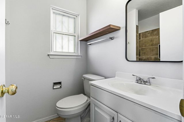 10837 GEMSTONE Street, El Paso, TX 79924