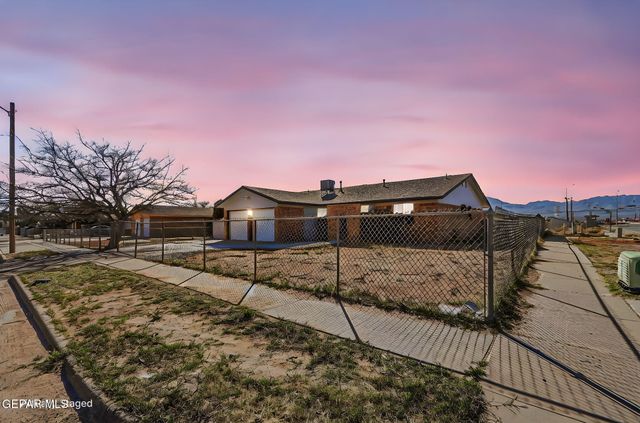 10837 GEMSTONE Street, El Paso, TX 79924