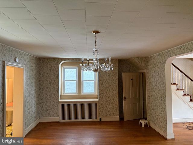 6 - 8 E THIRD ST, Waynesboro, PA 17268