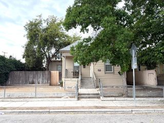 129 N Park Avenue, Fresno, CA 93701