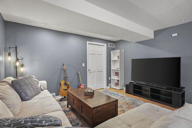 6533 Urich Terrace, Madison, WI 53719