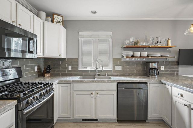 6533 Urich Terrace, Madison, WI 53719