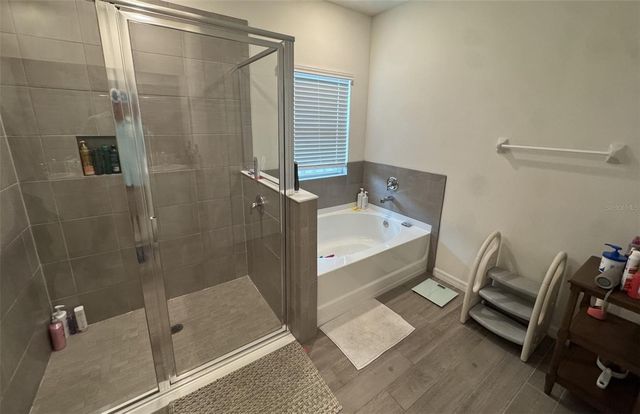 1287 NW 136TH STREET, Newberry, FL 32669
