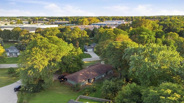 9115 N Deer COURT, Brown Deer, WI 53223