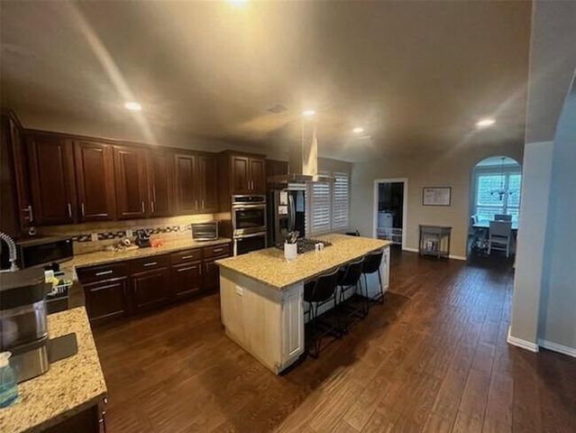 16804 Falcon Sound Drive, Montgomery, TX 77356