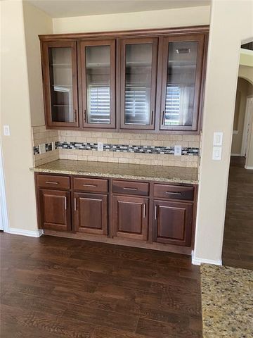 16804 Falcon Sound Drive, Montgomery, TX 77356