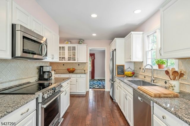 120 Hillcrest Ave, Morris Twp., NJ 07960
