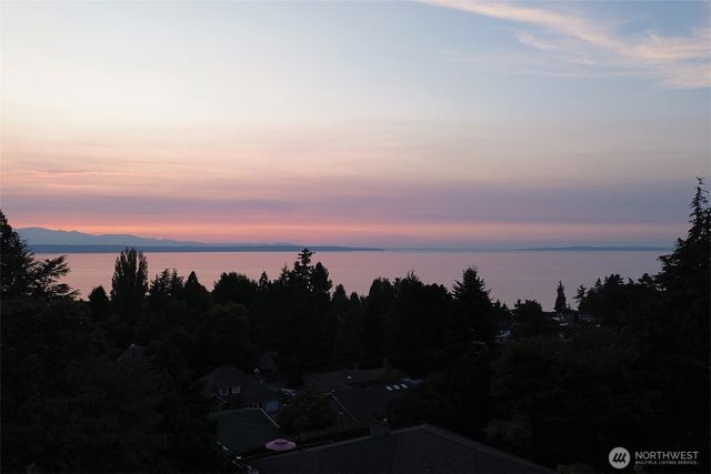 192 XX Olympic View Drive, Edmonds, WA 98020