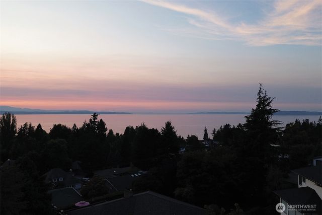 192 XX Olympic View Drive, Edmonds, WA 98020
