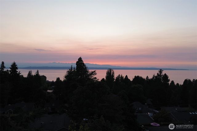 192 XX Olympic View Drive, Edmonds, WA 98020