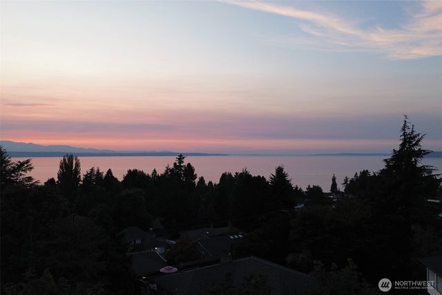 192 XX Olympic View Drive, Edmonds, WA 98020