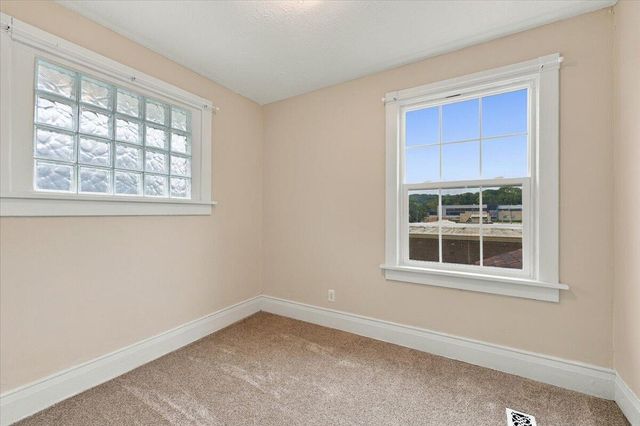 515 E PIERCE Street, Council Bluffs, IA 51503