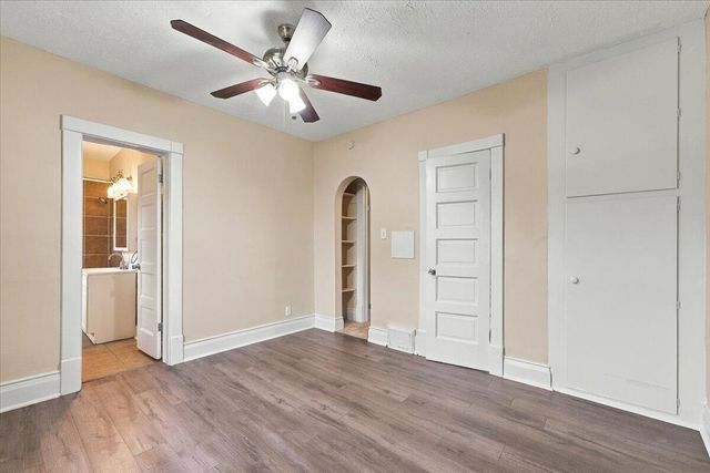 515 E PIERCE Street, Council Bluffs, IA 51503