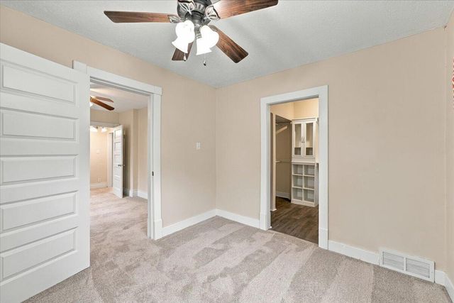 515 E PIERCE Street, Council Bluffs, IA 51503