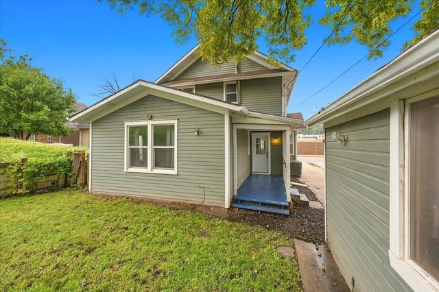 515 E PIERCE Street, Council Bluffs, IA 51503