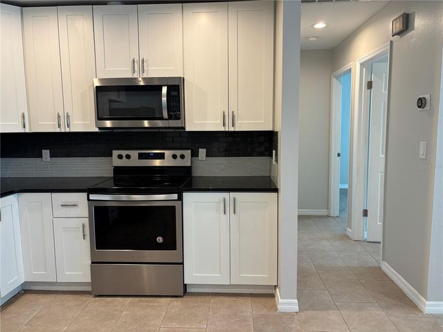 8363 JENNIFER LANE, Seminole, FL 33777