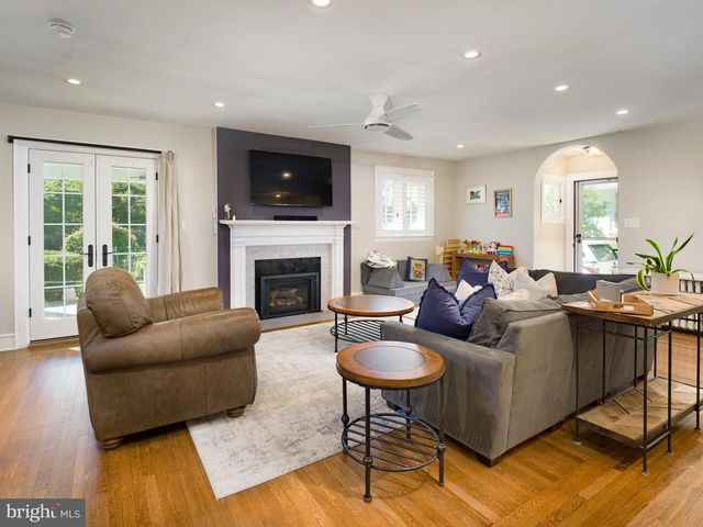 11 SHIRLEY RD, Narberth, PA 19072