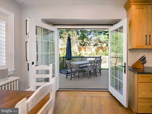 11 SHIRLEY RD, Narberth, PA 19072