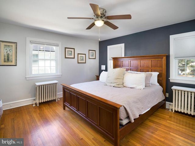 11 SHIRLEY RD, Narberth, PA 19072