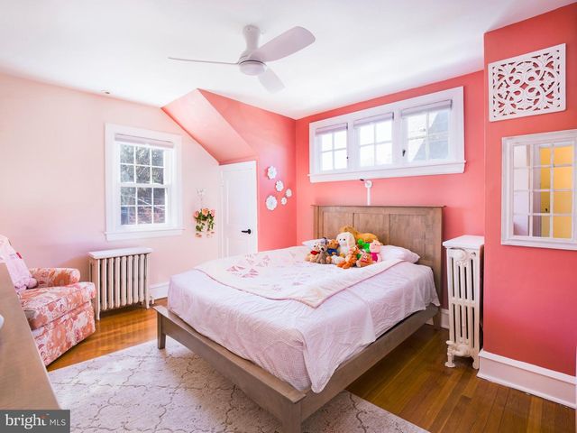 11 SHIRLEY RD, Narberth, PA 19072