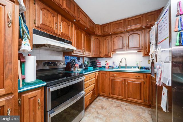 7388 BERNVILLE RD, Bernville, PA 19506