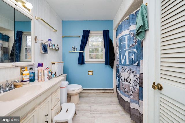 7388 BERNVILLE RD, Bernville, PA 19506