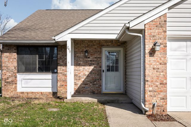 249 Meadow Glen Drive, Avon, IN 46123