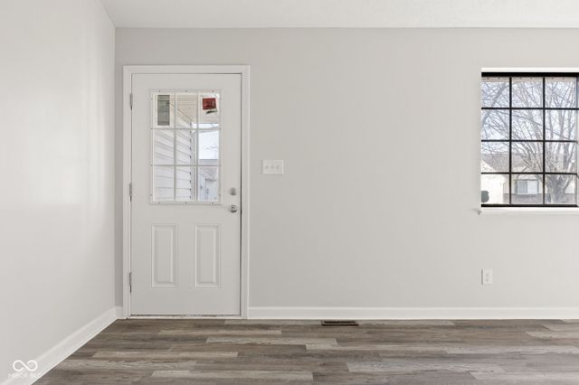 249 Meadow Glen Drive, Avon, IN 46123