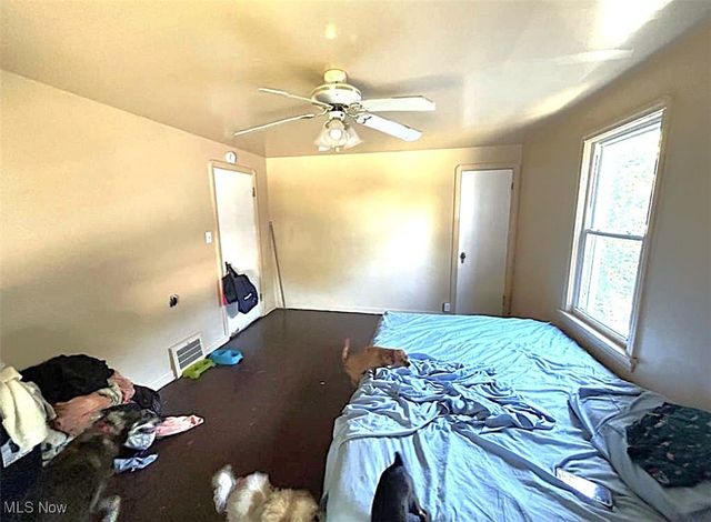 17604 Walden Avenue, Cleveland, OH 44128