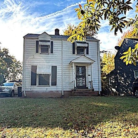 17604 Walden Avenue, Cleveland, OH 44128