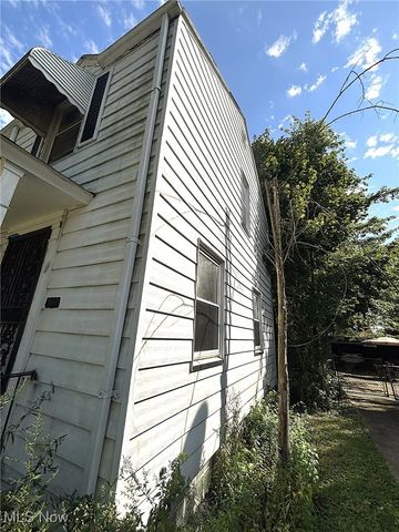 17604 Walden Avenue, Cleveland, OH 44128