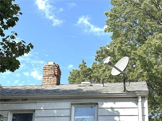 17604 Walden Avenue, Cleveland, OH 44128