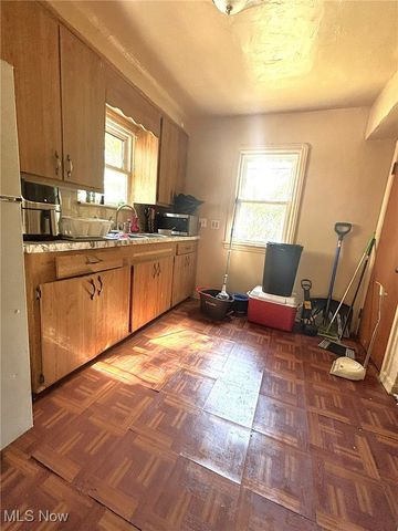 17604 Walden Avenue, Cleveland, OH 44128