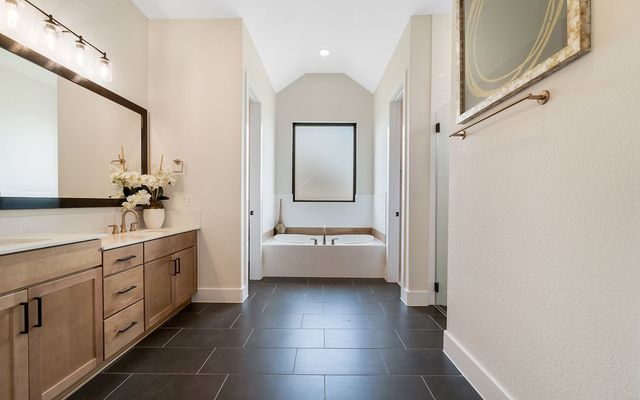 6024 Elliott Ct, Arrington, TN 37014