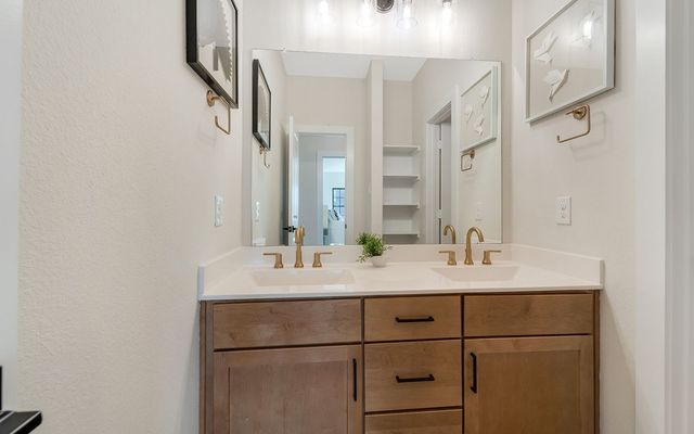 6024 Elliott Ct, Arrington, TN 37014