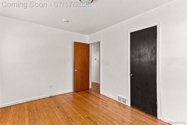 19789 PLAINVIEW Avenue, Detroit, MI 48219