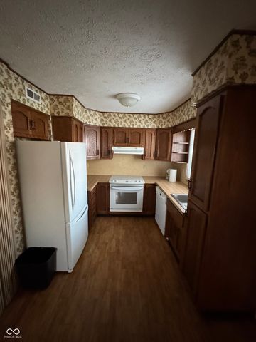 923 N East Street, Lebanon, IN 46052