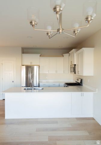 854 GLEN EAGLES CT, Tooele, UT 84074