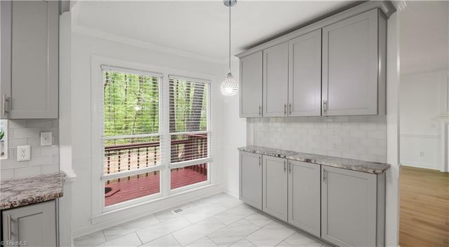 6 Spring Oak Court, Greensboro, NC 27410