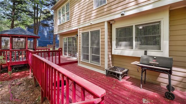 6 Spring Oak Court, Greensboro, NC 27410