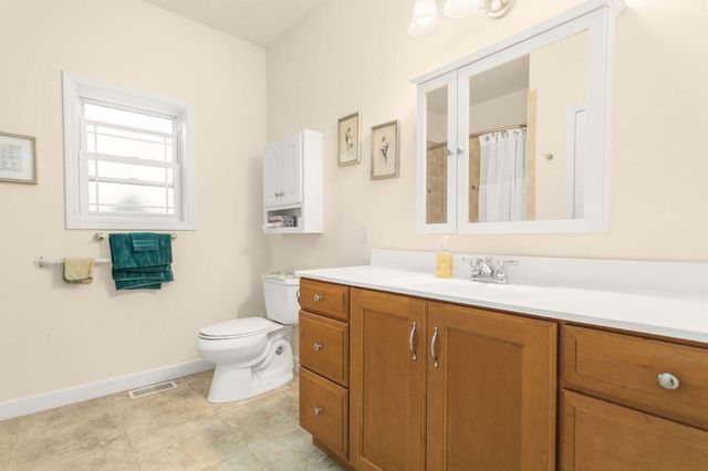 525 S Filbert Street, New Carlisle, IN 46552