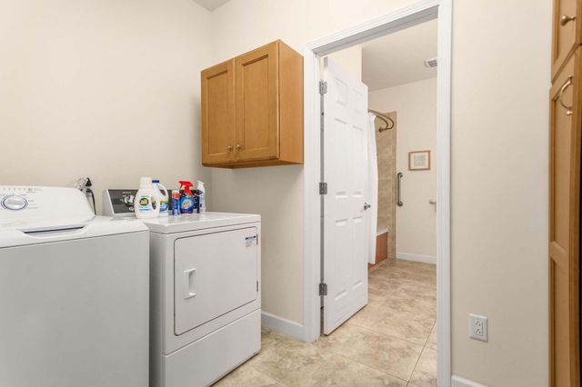 525 S Filbert Street, New Carlisle, IN 46552