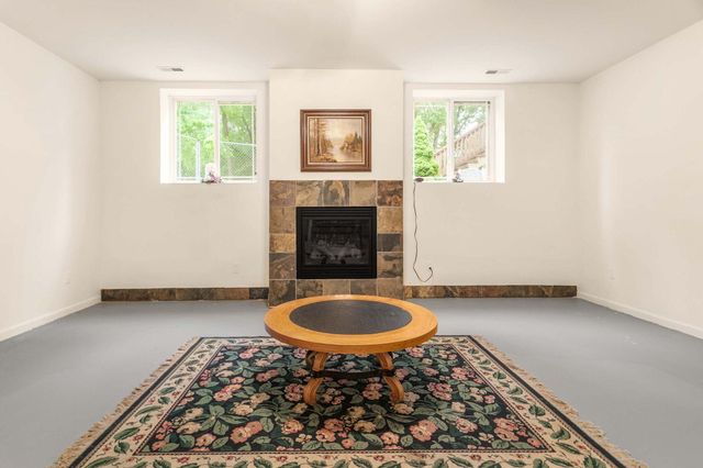 525 S Filbert Street, New Carlisle, IN 46552