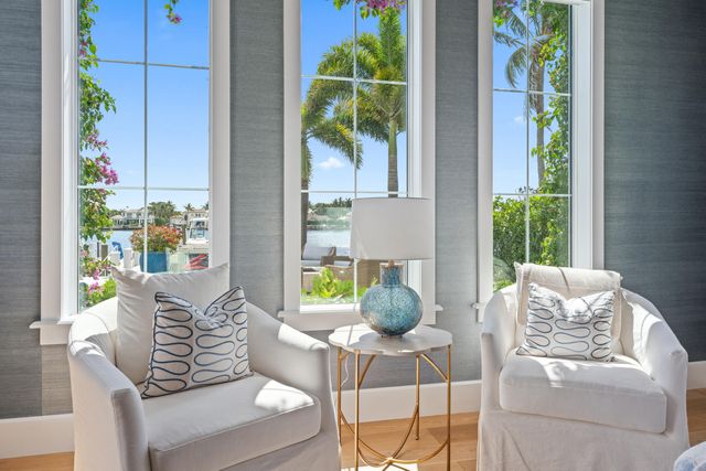 11730 Lake Shore Place, North Palm Beach, FL 33408