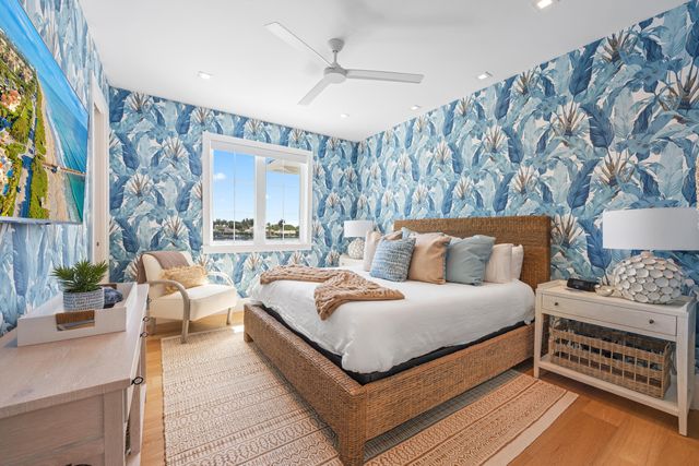 11730 Lake Shore Place, North Palm Beach, FL 33408