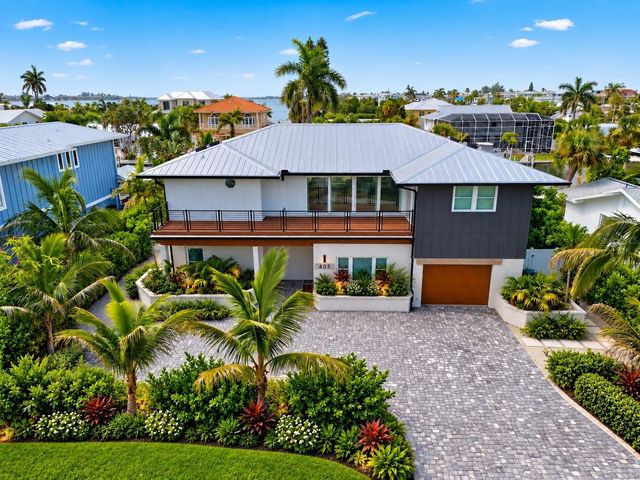 405 28TH STREET, Holmes Beach, FL 34217